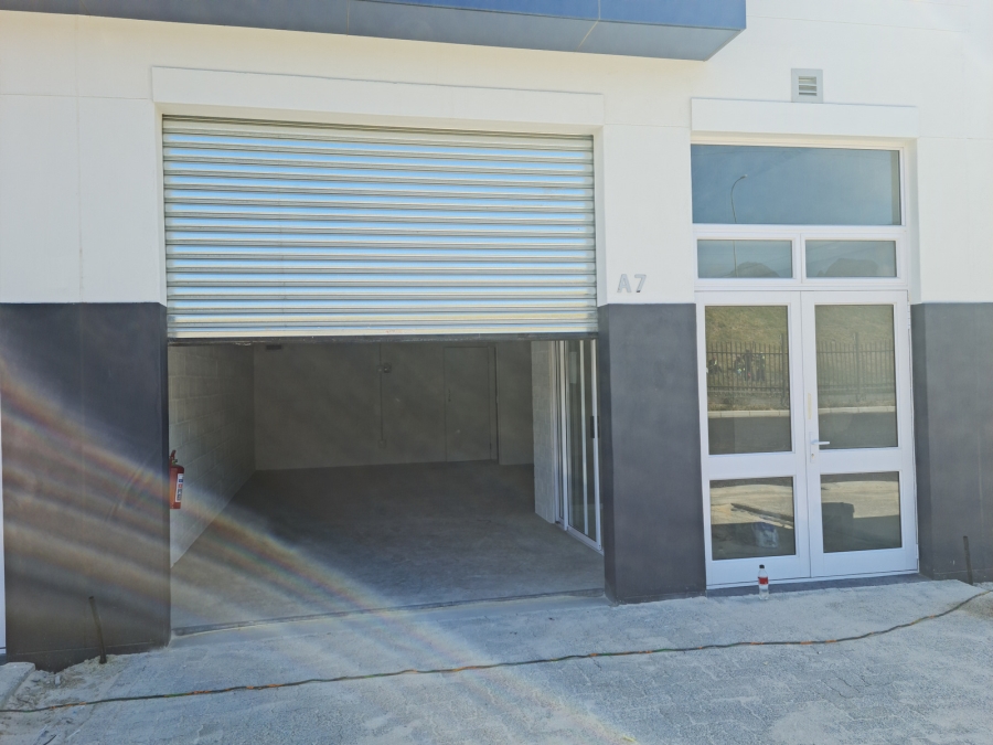To Let Commercial Property for Rent in Asla Park Western Cape